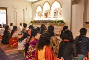 Group meditation, Mumbai.