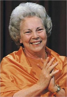 Daya Mata direct disciple of Yogananda.