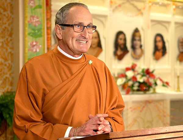 Swami Bhumananda speaks on Yoga and Unconditional love