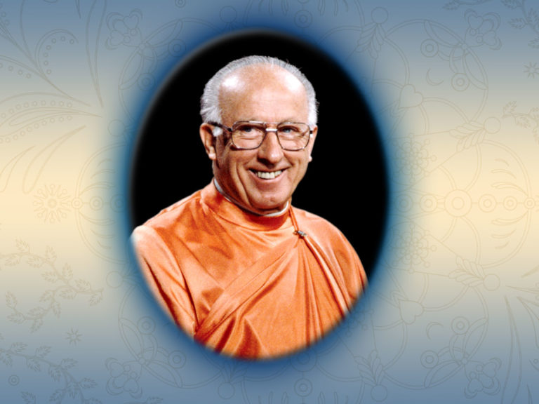 Swami Bhaktananda Giri