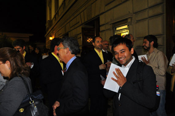 Devotee pronaming during Daya Mata memorial service